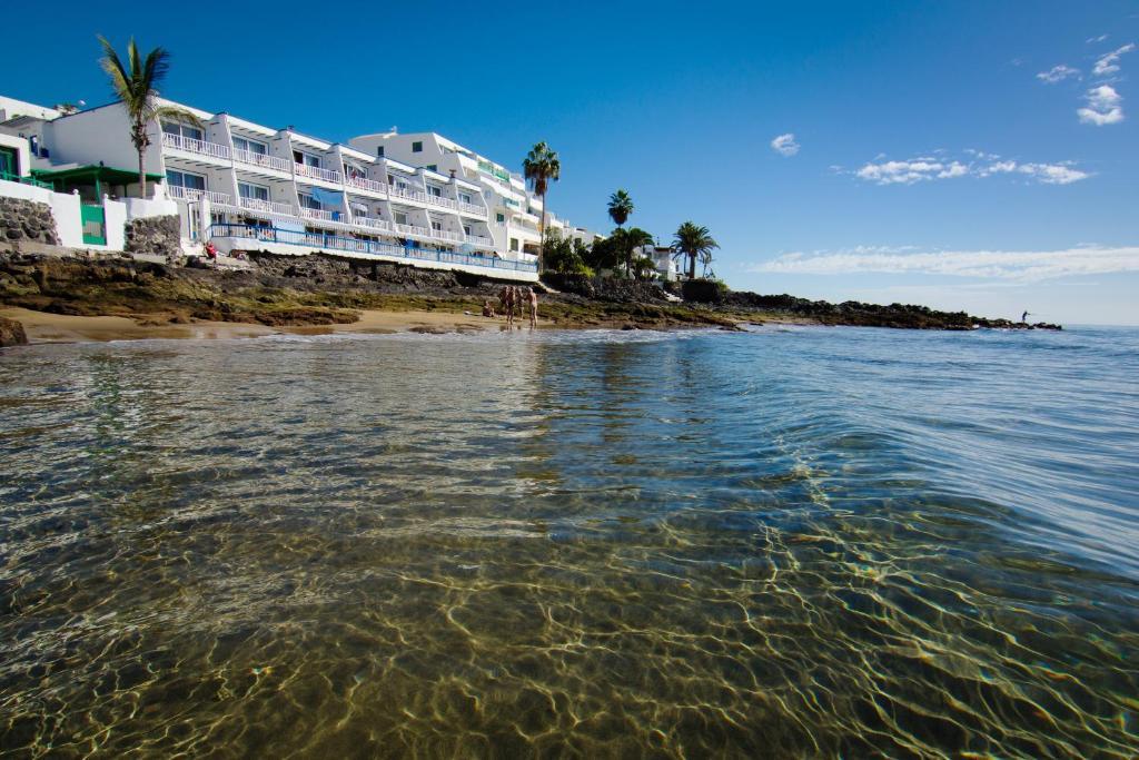 Apartamentos Cabrera ปูแอร์โตเดลคาร์เมน ภายนอก รูปภาพ