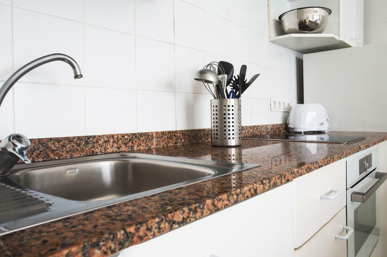 Apartamentos Cabrera ปูแอร์โตเดลคาร์เมน ภายนอก รูปภาพ