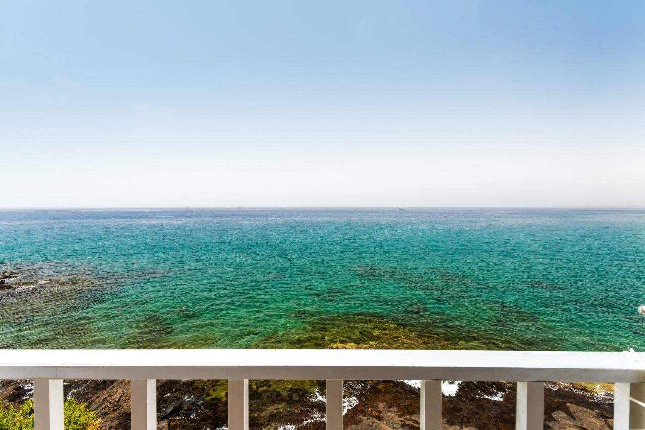 Apartamentos Cabrera ปูแอร์โตเดลคาร์เมน ภายนอก รูปภาพ